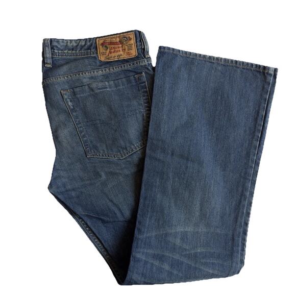 Vintage Diesel Zathan Jeans 0888A 33x32 Wide Bootcut Leg Aged Blue Only The Brav - Picture 2 of 12
